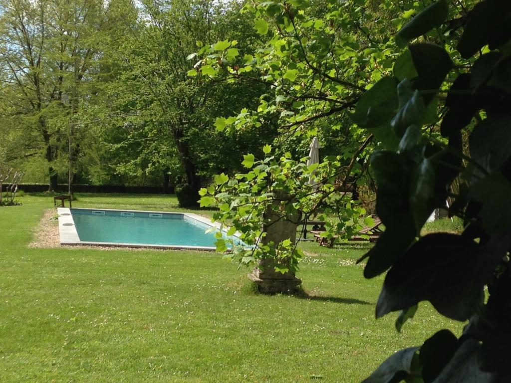 La Rebiere D'Or, B&B Et Gite Mouleydier Bagian luar foto
